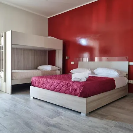 Apartment Gogh *